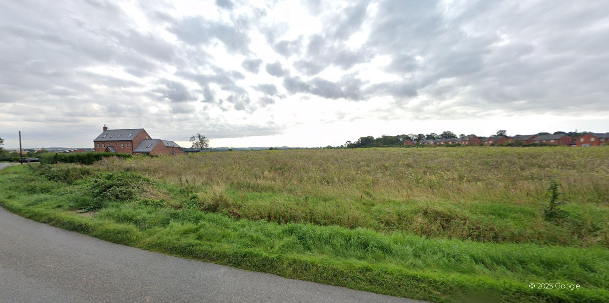 Existing site photo showing view from Beeby Road